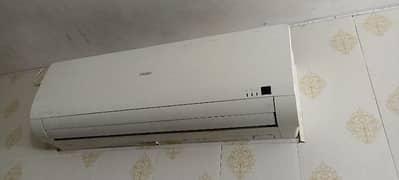 HAIER INVERTER AC 1.5 TON FOR SALE