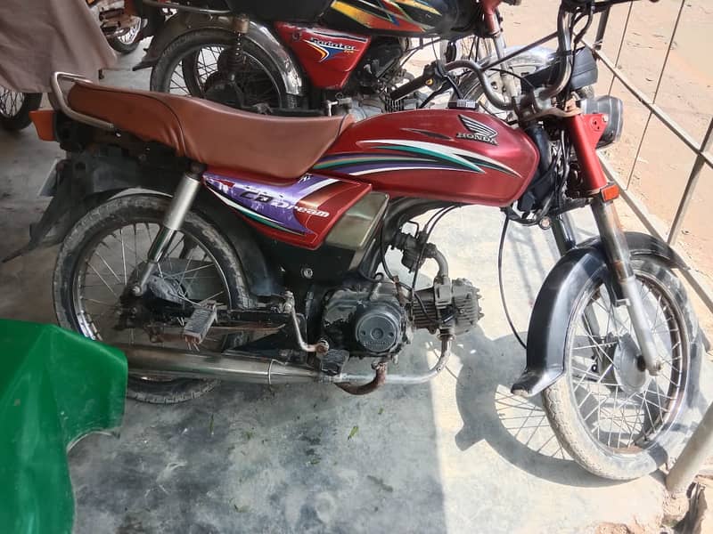 Honda CD 70 Dream 2014 0