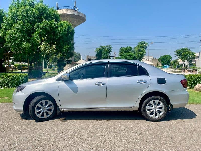 Toyota Corolla Axio 2006/12 9