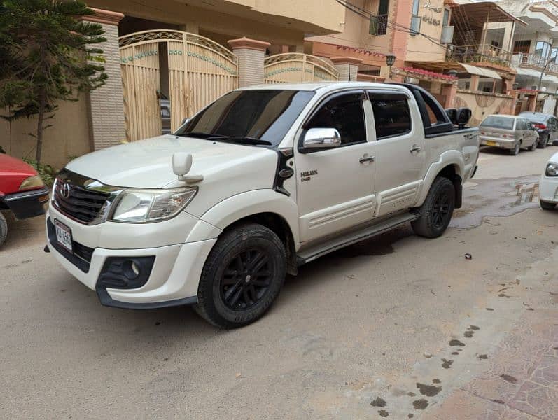 Toyota Hilux Vigo champ 2015 4