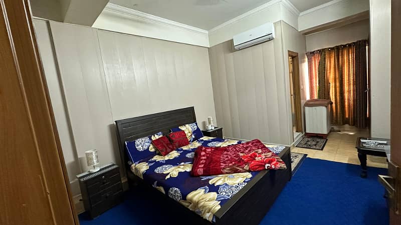 Perdy one bed appartment available for rent phase 7 4