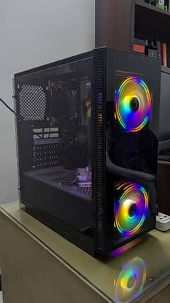 i7-7th Generation Desktop PC with Monitor - 16 GB RAM - Slightly Used