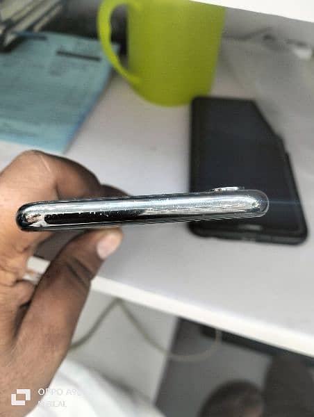 iphone x 256GB PTA Approved 3