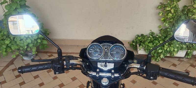 Honda CB150F model 22 reg 23 1