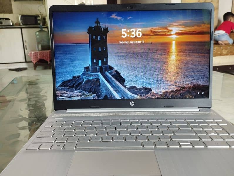 HP core i3 11th generation 24gb ram 256gb ssd 7