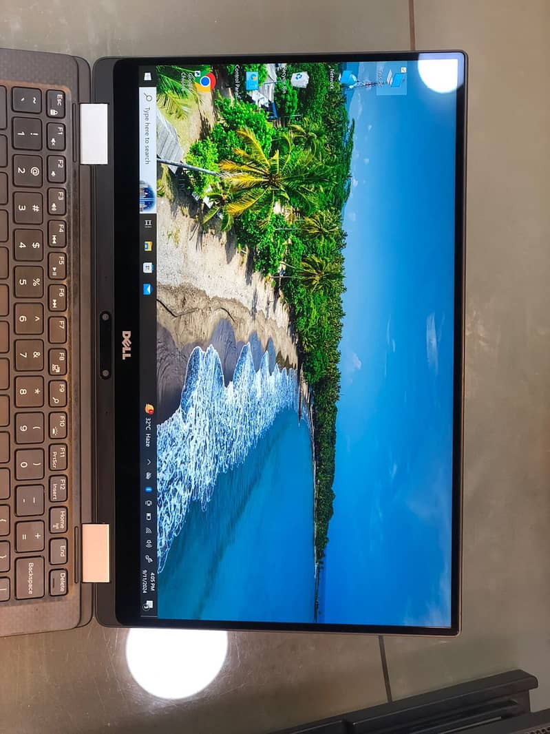 Dell XPS 2-in-1 Touch - Core i5 8th Gen, 8GB RAM, 256GB SSD, 4K 5