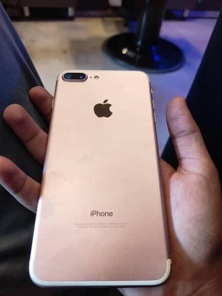 I phone 7plus pta approved 128 gb 3