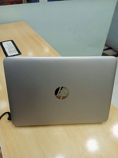 HP ELITE BOOK 820 G2 0