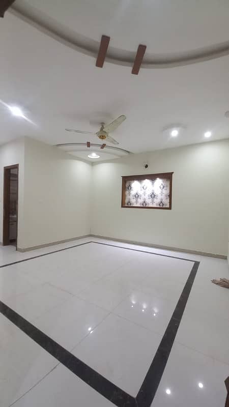 Size 35x70 Full House For Rent In G-13 5