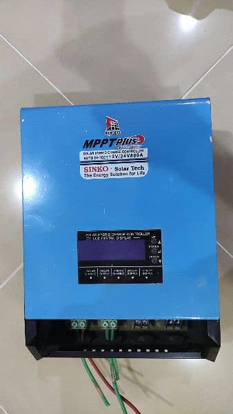 80A 12/24 Volt 2500 Watt MPPT Plus Hybrid Charge Controller 1