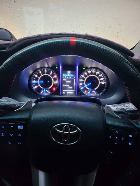 Toyota Fortuner 2017 9