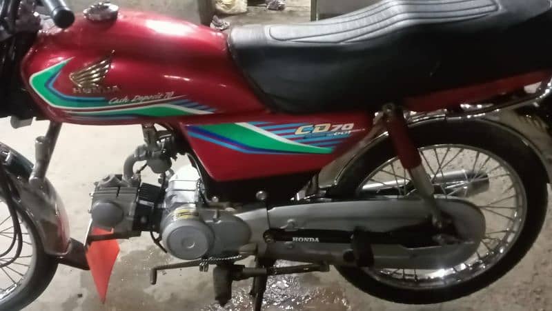 Honda CD 70 8