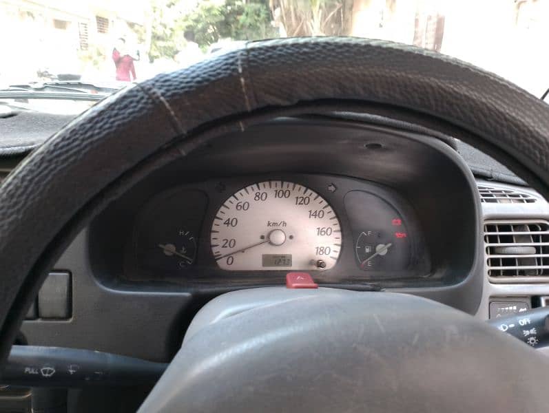 Suzuki Alto 2012 in good condition 8