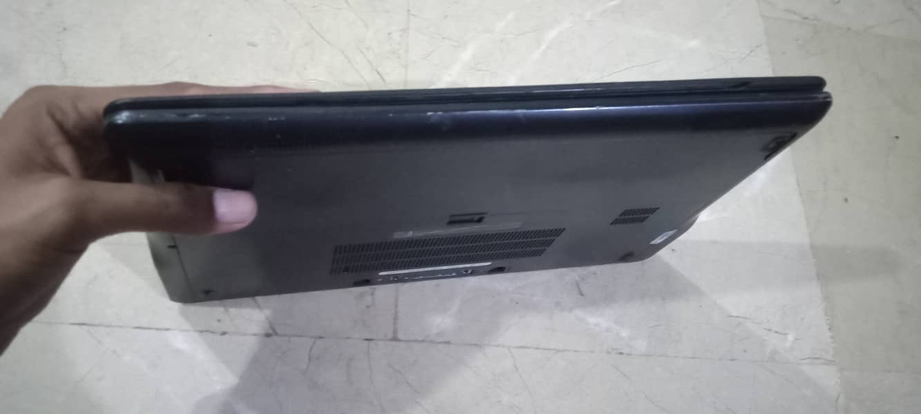 Dell i7 5th gen E7250 9