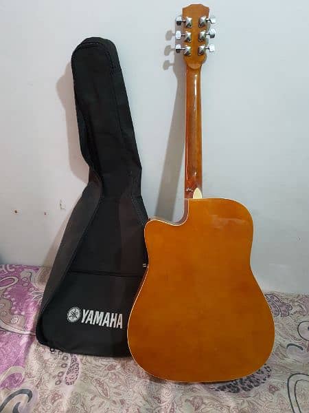 Guitar new condition 3