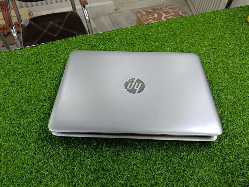 6th Gen*Core i5*8GB Ram*256ssd*Hp Elitebook 820 G3*BL *3+Hour Battry 12