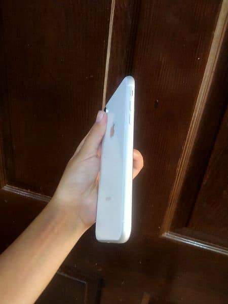 iPhone X (XR) . 128 GB . Official PTA approved . . Dual Sim . . Urgent 4