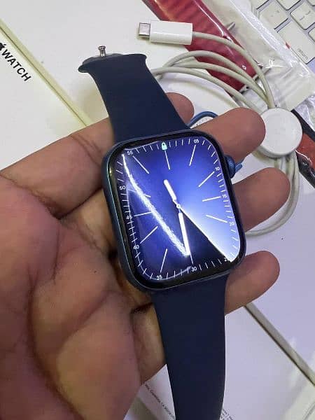 Apple Watch Series 7 6