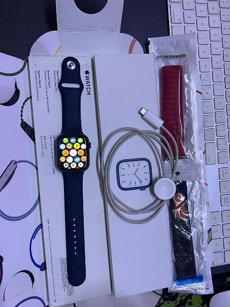 Apple Watch Series 7 11