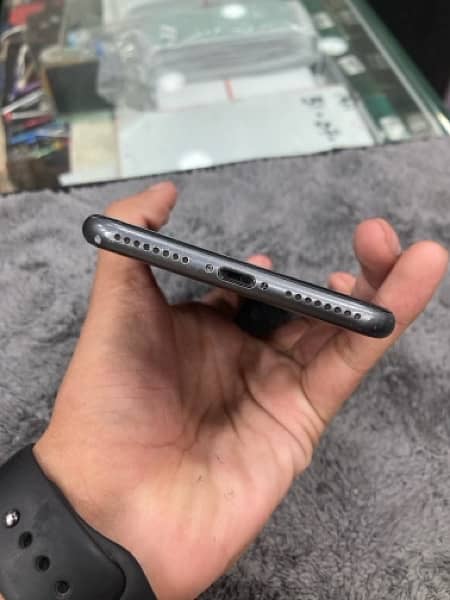 iPhone 8 Plus 256GB PTA 7