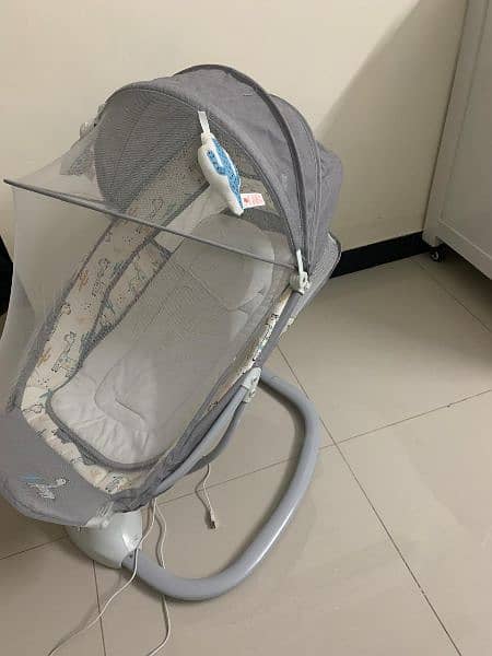 Baby Swing and Bassinet 0