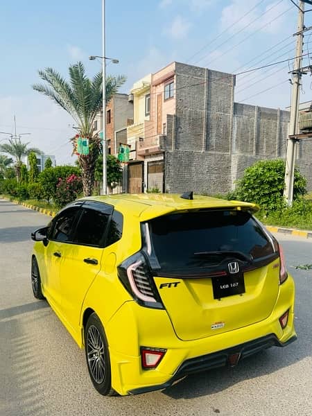 Honda Fit 2015 RS HYBIRD 5