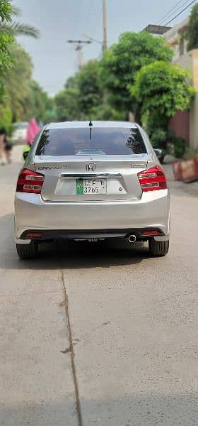 Honda City Aspire 2016 14