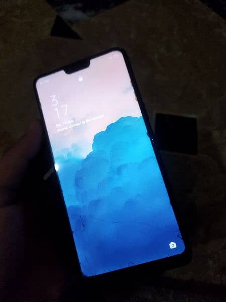 Oppo F7 4/64 for sale 4