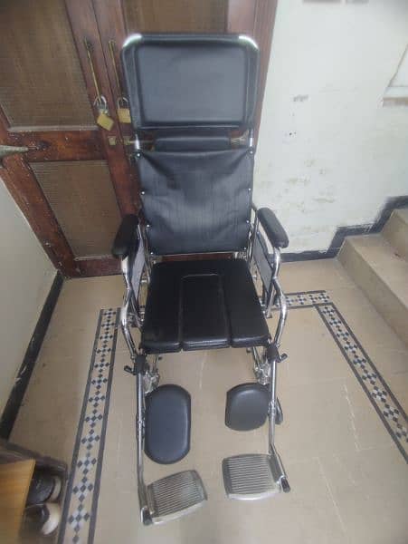 new wheel chair with complete accessories 2