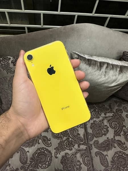 Iphone xr factory unlocked 0