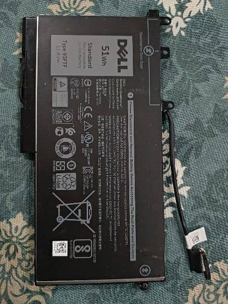 dell 5580 battery 0