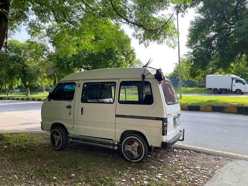 Suzuki Bolan 2001 1