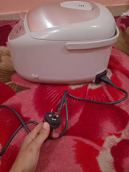 Rice Cooker 4