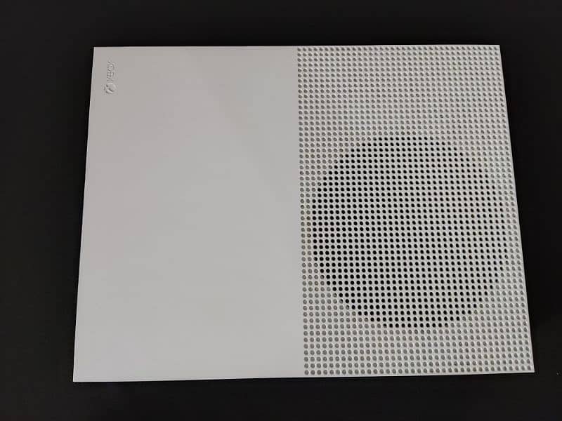 xbox one s 1tb 4