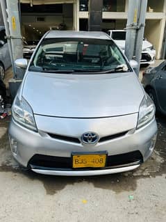 Toyota Prius 2013 S LED