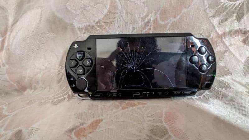 psp 2000 slim urgent sale 5