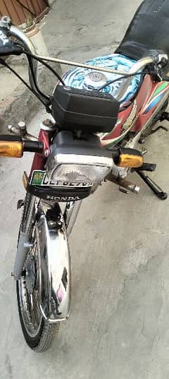 Honda 70cd 2016 Modal