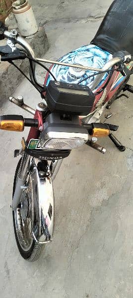 Honda 70cd 2016 Modal 1