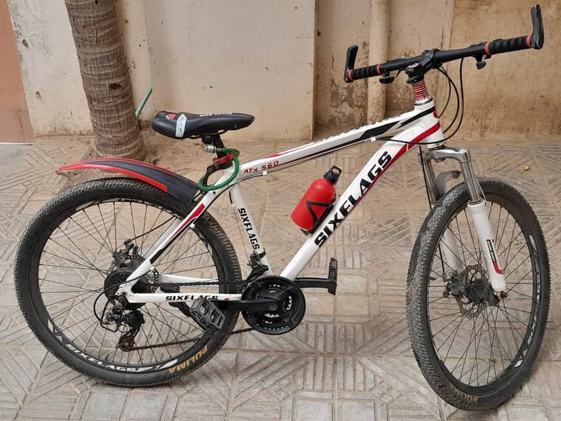 BYCYCLE IN GOOD CONDITION ALMOST NEW 1