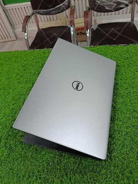 Dell Xps 13-9560 Touch""7th Gen**Core i5**8GB Ram**256GB SSD**BL Key 1