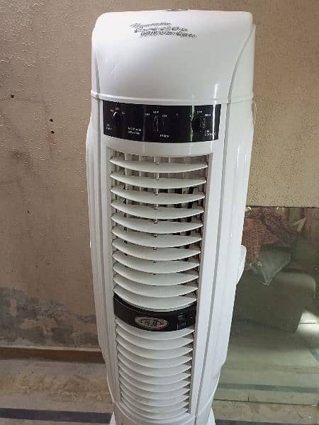 izone tower air cooler 1