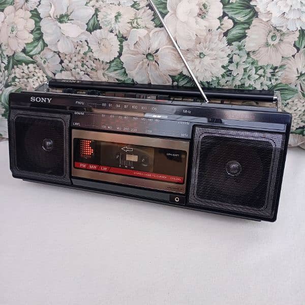 Sony Tape recorder & 3 Band Radio 1