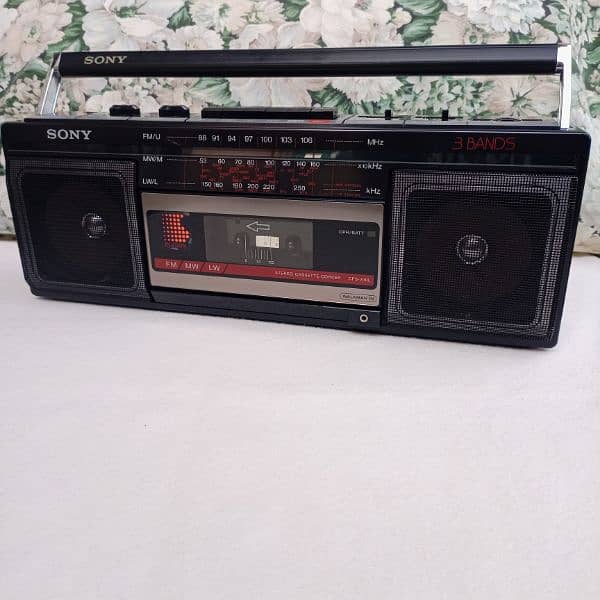 Sony Tape recorder & 3 Band Radio 3