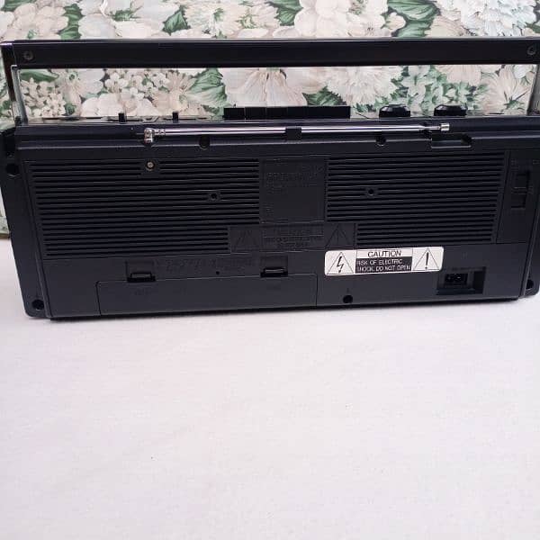 Sony Tape recorder & 3 Band Radio 11