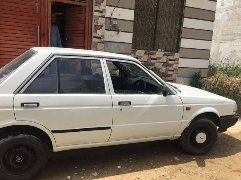 Nissan Sunny 1988 8