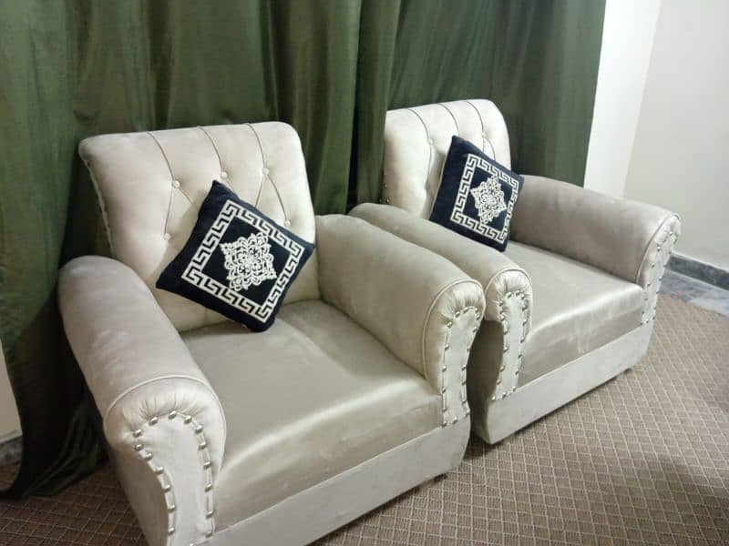 Sofa Set 5 Seater New Velvet With 5 Cushion l Contact 0331-5507990 3