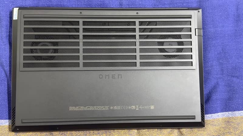 HP OMEN 15 ( just like brand new ) 7