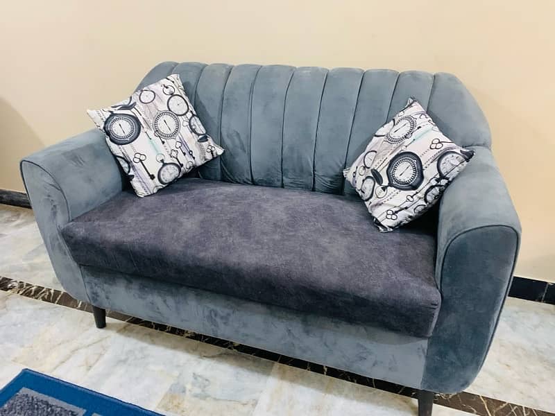 7 Seater Sofa Set - Excellent Condition 1