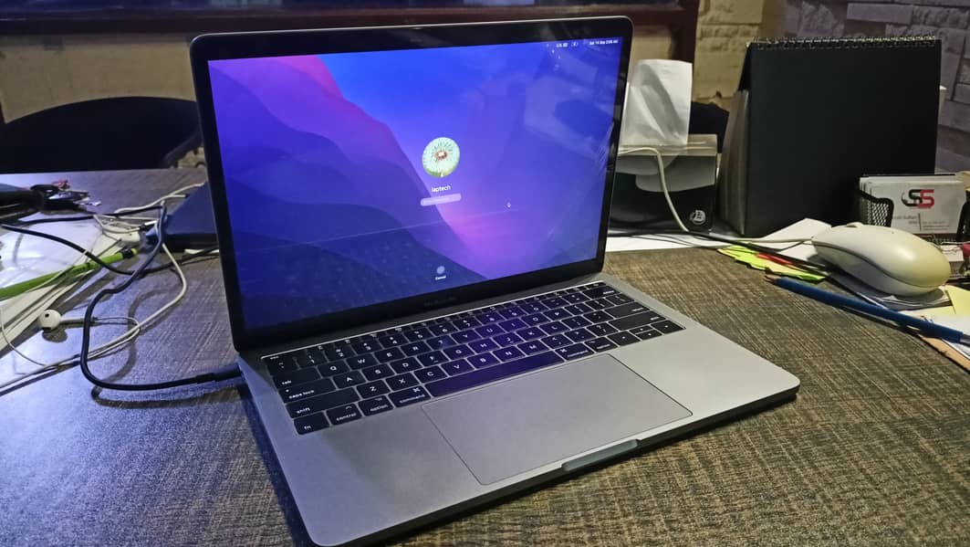 MacBook Pro 2017 - USA Stock (Only 3 Machines Left!) 6