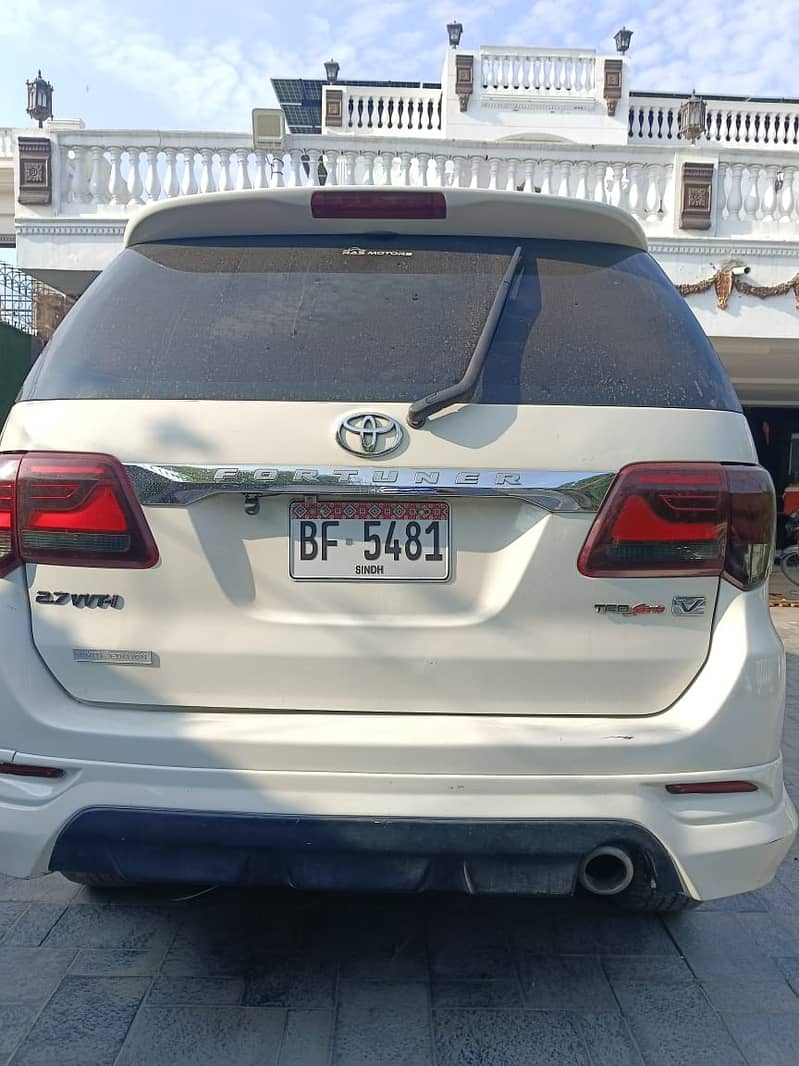 Toyota Fortuner 2.7 vvti 2015 3